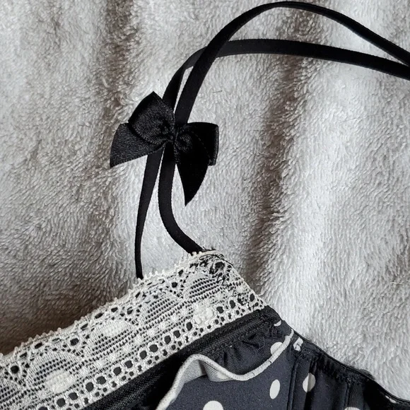 Lacy Black Polkadot Hunkemoller Bra Size 36B - Picture 3 of 4